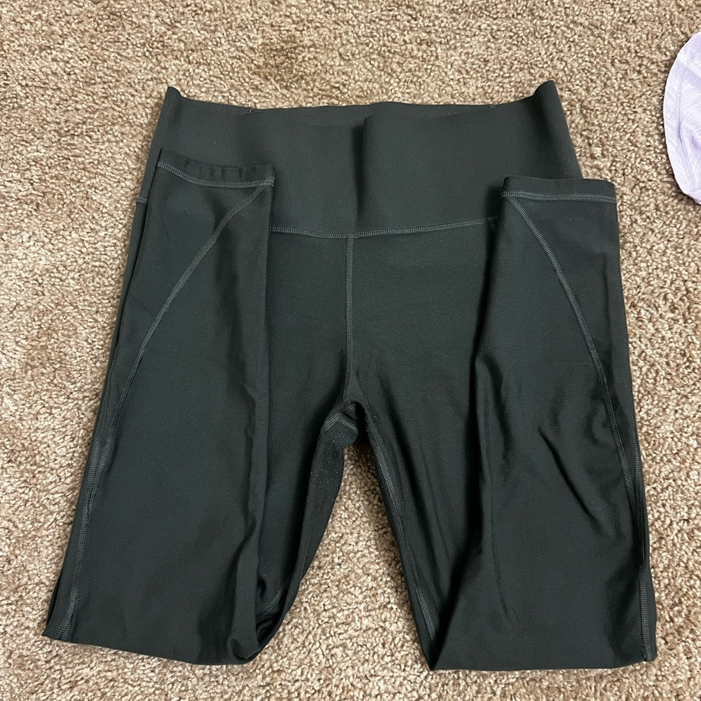 Old navy active